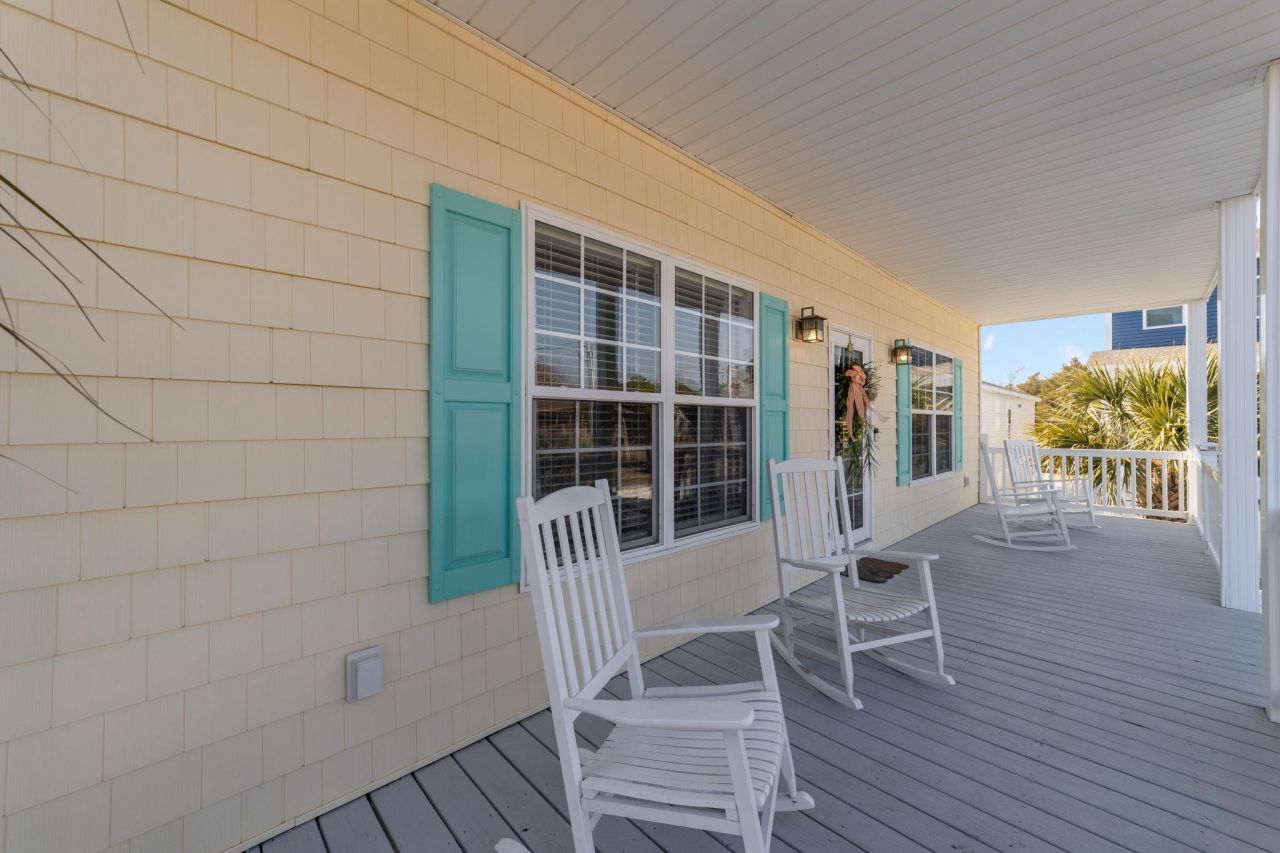 2009 Hillside Dr. S Photo 34