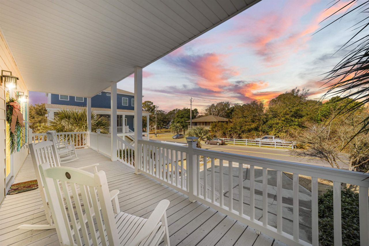 2009 Hillside Dr. S Photo 36