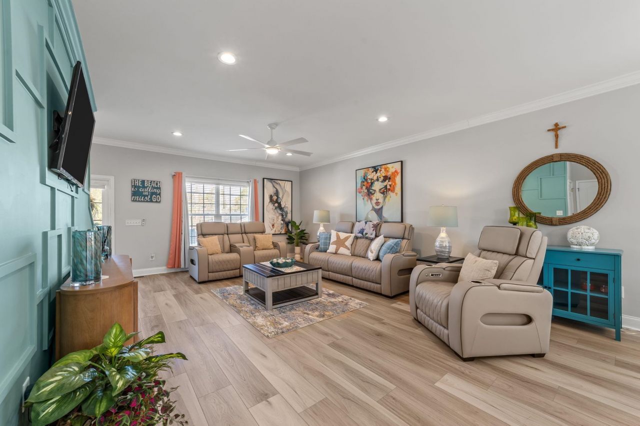 2009 Hillside Dr. S Photo 7