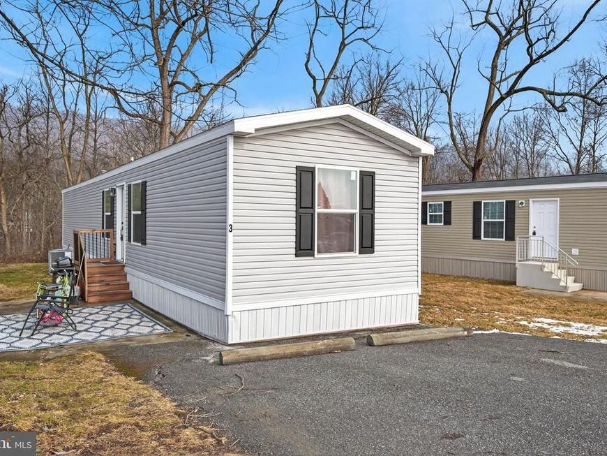 3 Saria Lane, Carlisle, PA 17015 Main Photo