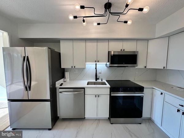 1808 OLD MEADOW ROAD, Unit 1201, MCLEAN, VA 22102