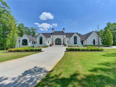 2305 Braselton Highway, Buford, GA 30519