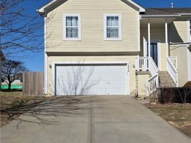 1400 S 5th Street, Louisburg, KS 66053