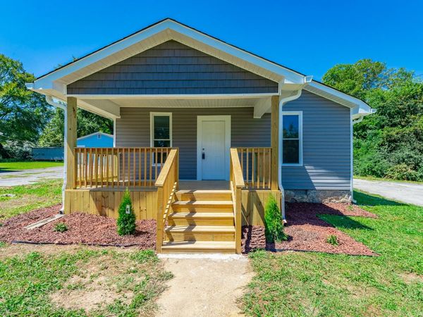 936 Cross Street, Rossville, GA 30741