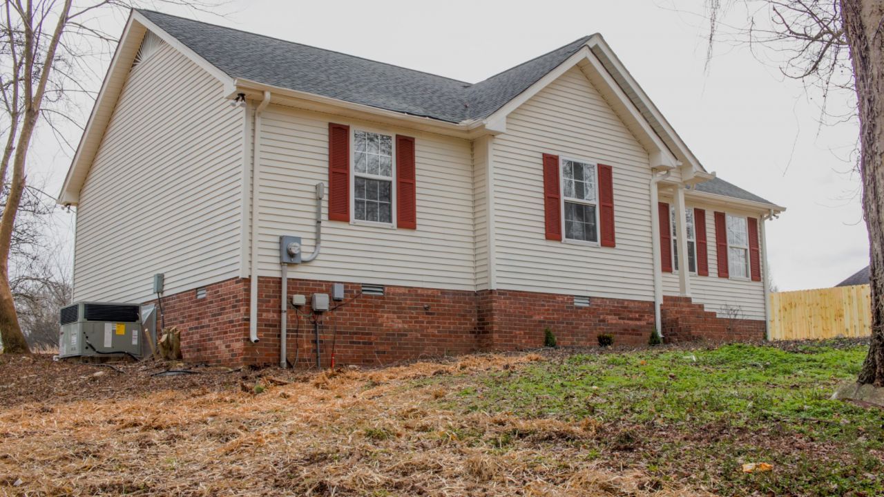 1623 Woods Ferry Rd, Lebanon, TN 37087 Main Photo