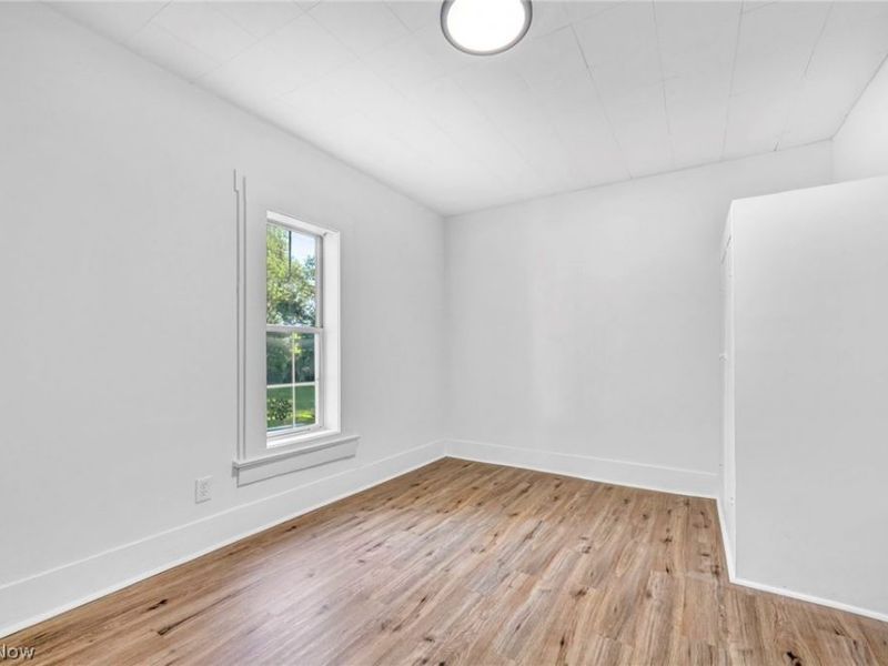 1909 2nd Street SW, Akron, OH 44314 Photo 3