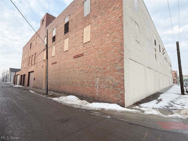 314 Cherry Avenue SE, Canton, OH 44702 Photo 9