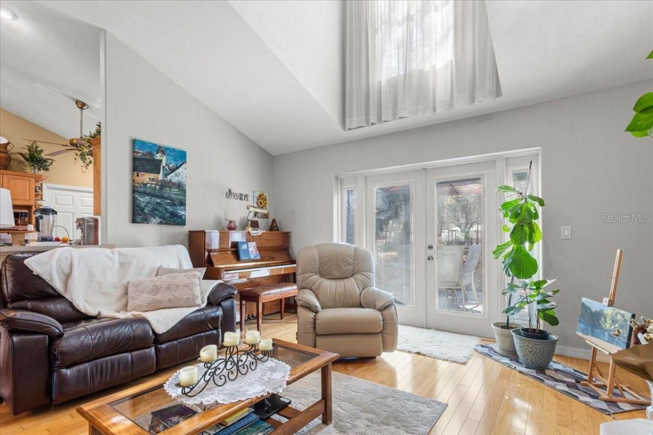 422 SW Magnolia Lane, Fort White, FL 32038 Photo