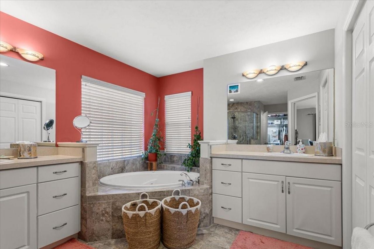 422 SW Magnolia Lane, Fort White, FL 32038 Photo