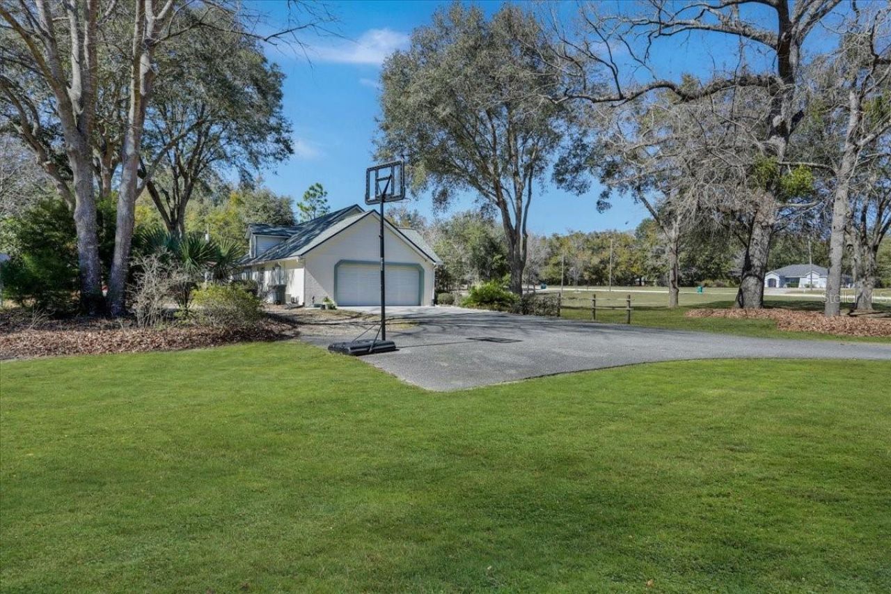 422 SW Magnolia Lane, Fort White, FL 32038 Photo