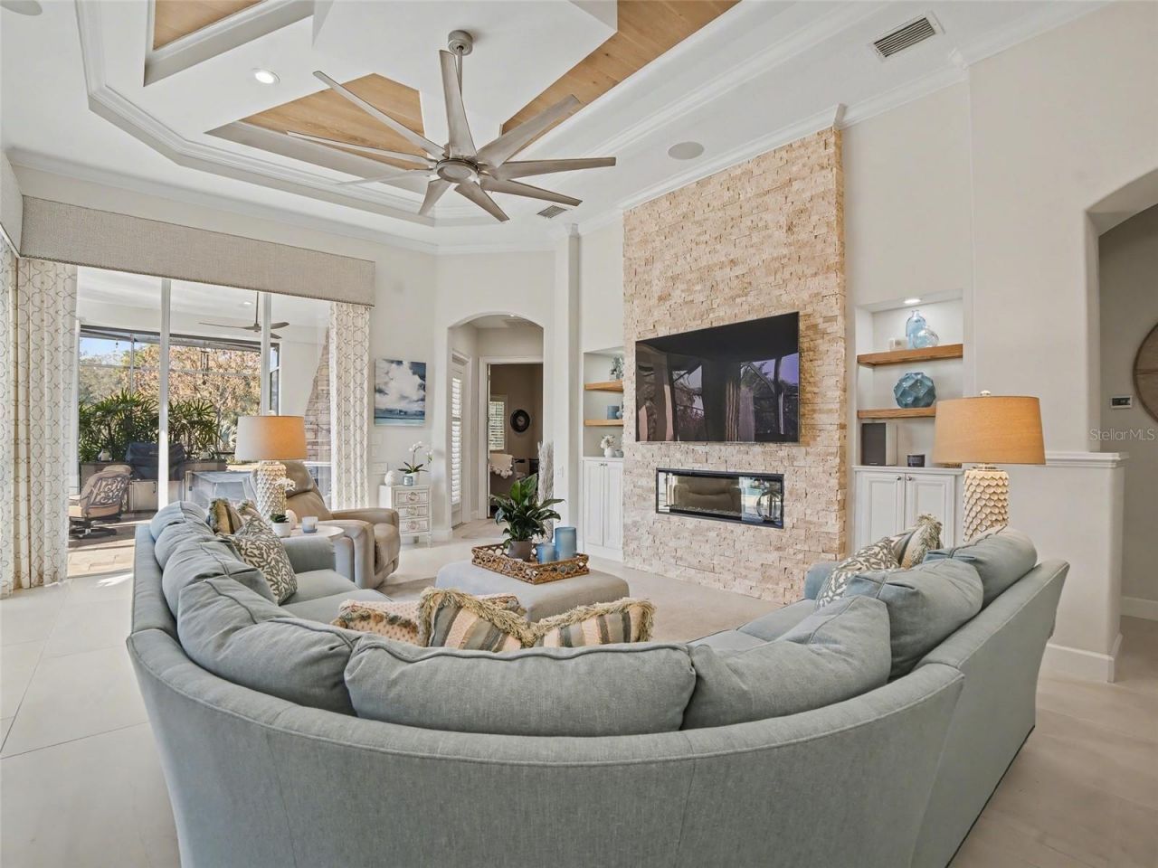 8921 Eagle Watch Drive, Riverview, FL 33578 Photo