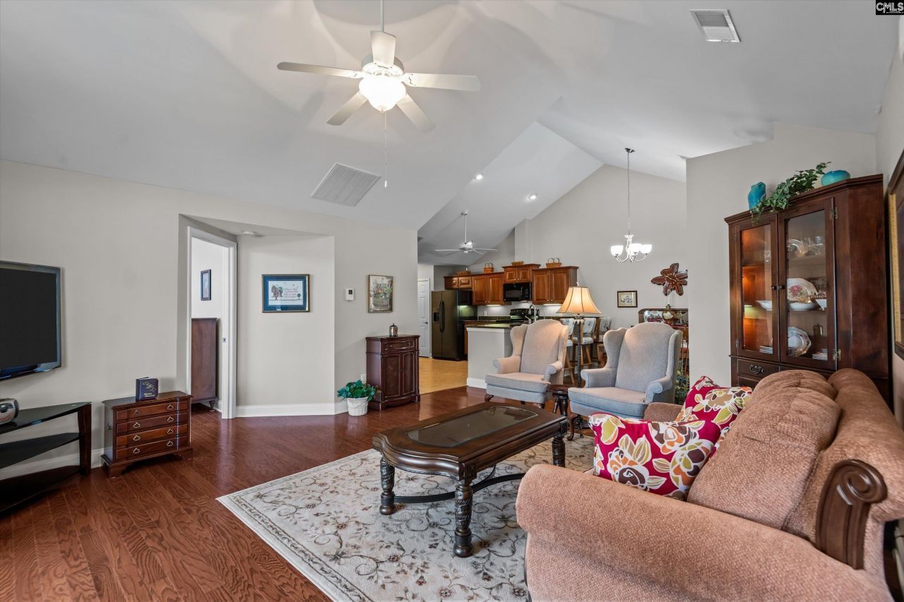 1802 Laryn Lane Photo 10