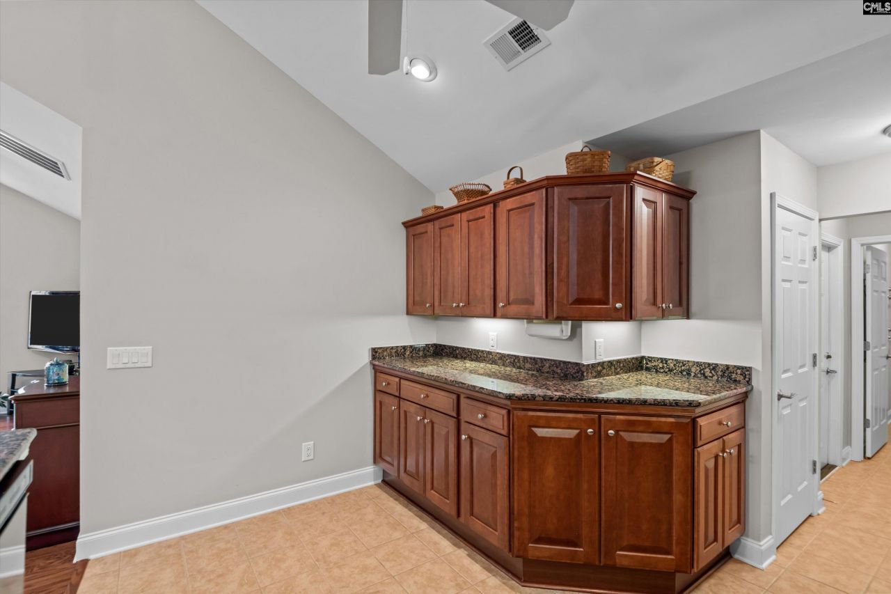 1802 Laryn Lane Photo 13