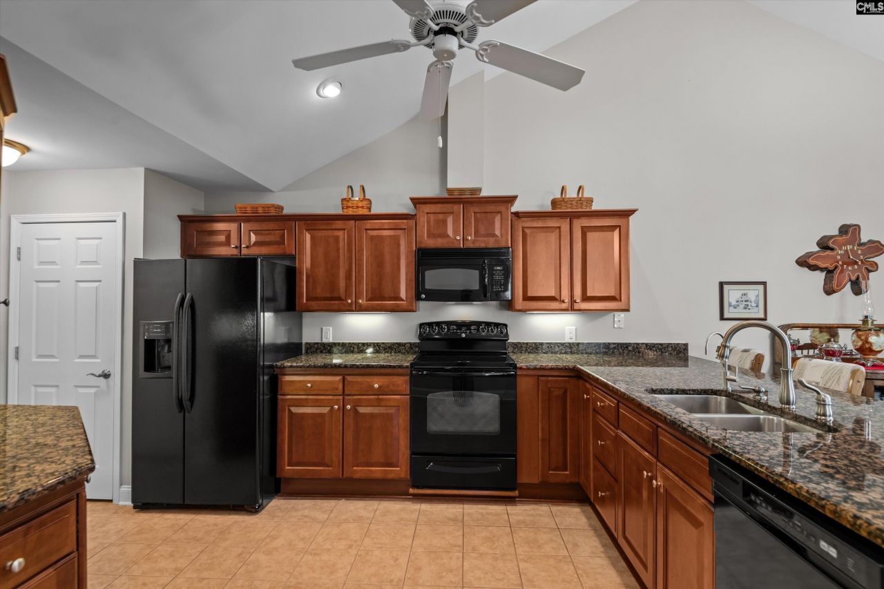 1802 Laryn Lane Photo 15