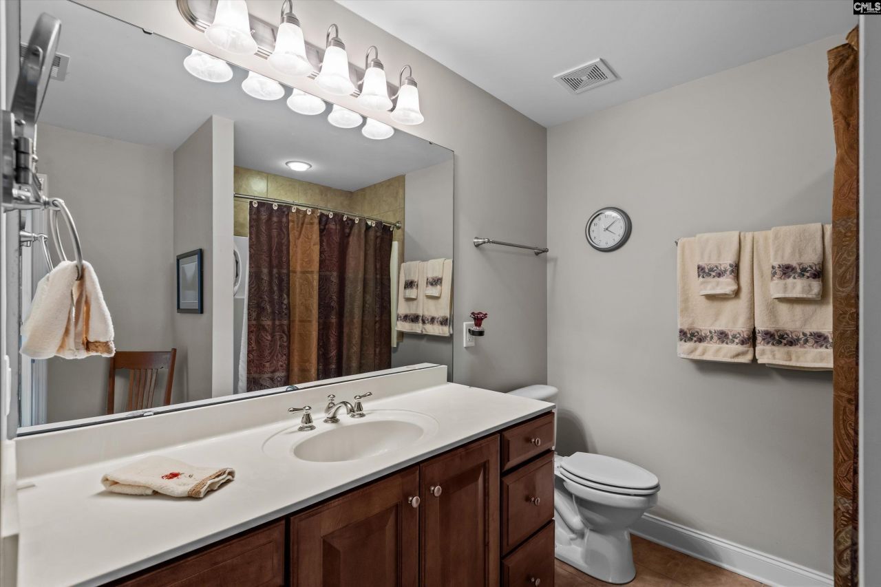 1802 Laryn Lane Photo 26