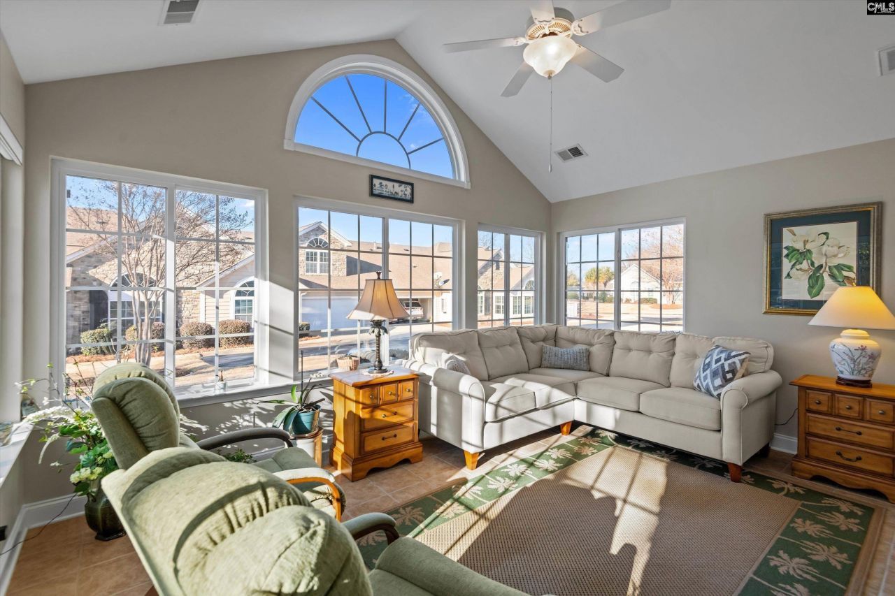 1802 Laryn Lane Photo 7