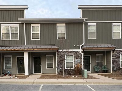 325 High Grove Way , Columbia, SC 29210