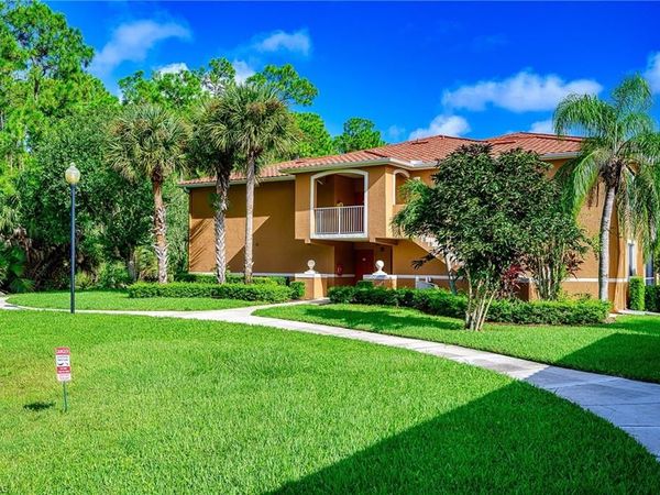 1865 Florida Club DR, Unit 6202, NAPLES, FL 34112