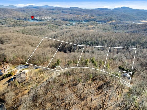 0000 Pinnacle Mountain Road , Zirconia, NC 28790