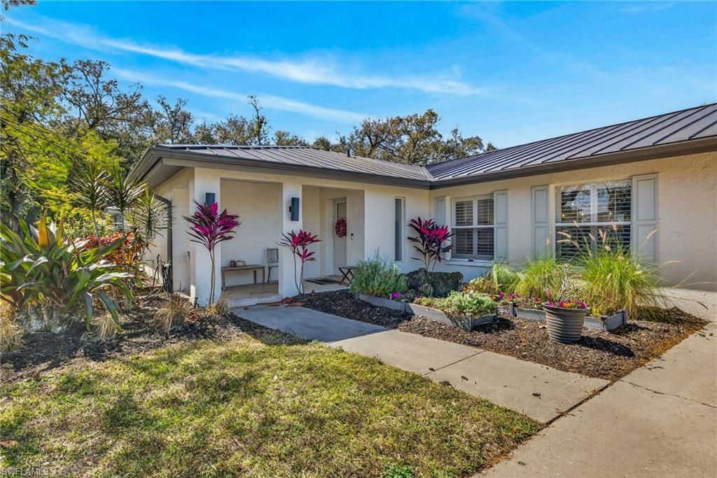 5336 Chippendale Cir W, Fort Myers, FL 33919 Photo