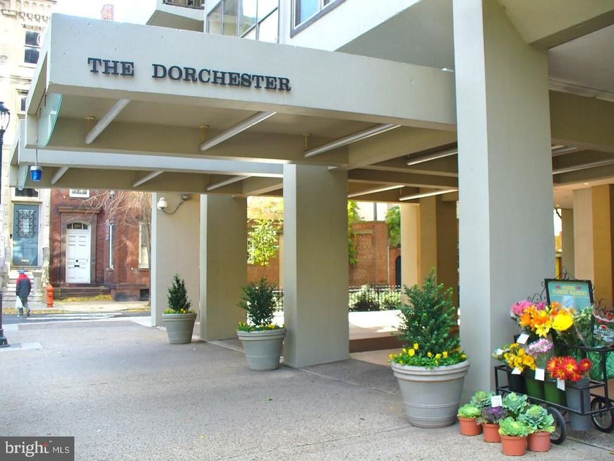 224 30 W Rittenhouse Square, Unit 1615A, Philadelphia, PA 19103 Main Photo