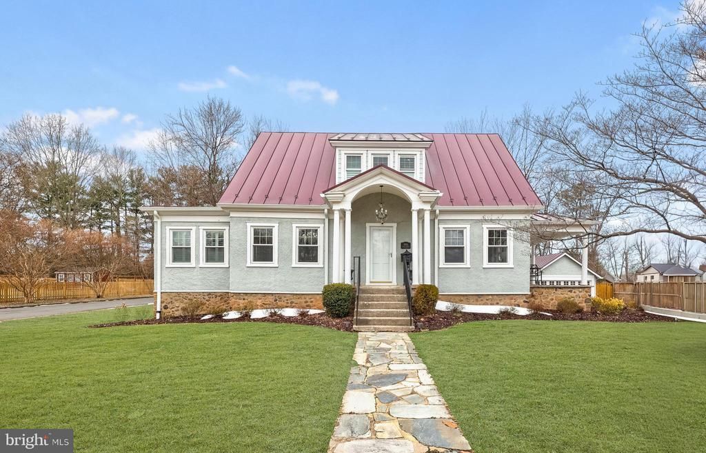 9016 GRANT AVENUE, MANASSAS, VA 20110