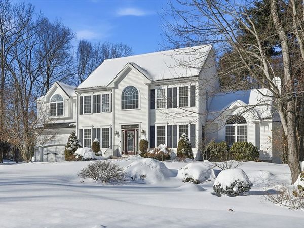 12 Cortland Circle, Unit 12, Lunenburg, MA 01462