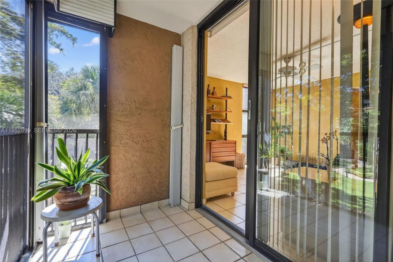 2810 N 46th Ave, Unit F463, Hollywood, FL 33021 Photo