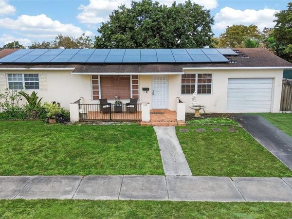 1110 NE 204th Ter, Miami, FL 33179