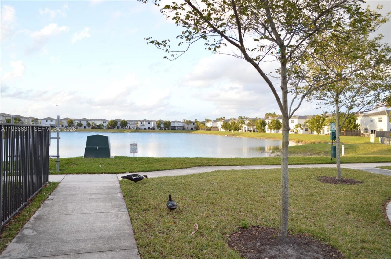 1522 SE 26th Ter, Homestead, FL 33035 Photo