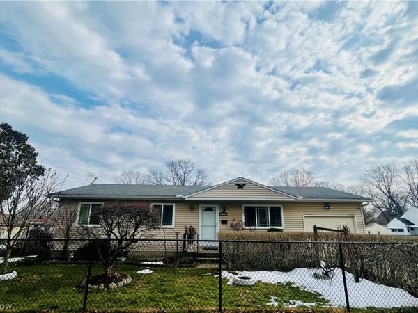 2275 Edwin Avenue, Akron, OH 44314