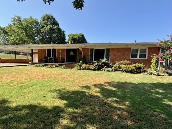 703 Center Street, Harrisburg, AR 72432