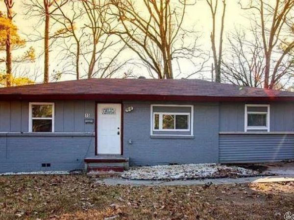 15 Eaton Dr Drive, Little Rock, AR 72209