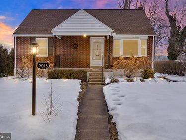 2013 DENNIS DRIVE, READING, PA 19601