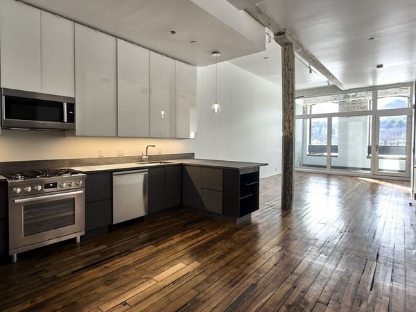 520 State Rd, Unit 303, North Adams, MA 01247