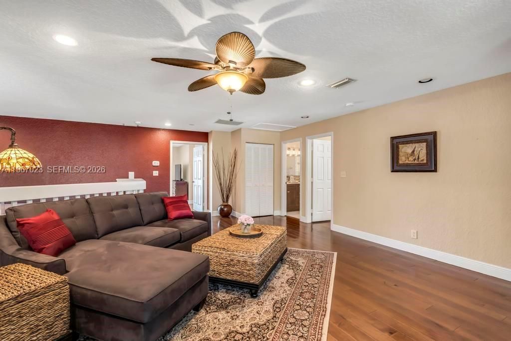 18122 NW 15th Ct, Pembroke Pines, FL 33029 Photo