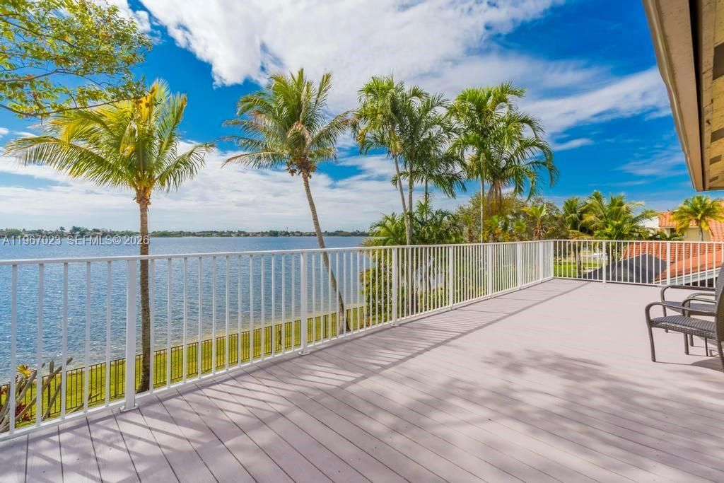 18122 NW 15th Ct, Pembroke Pines, FL 33029 Photo