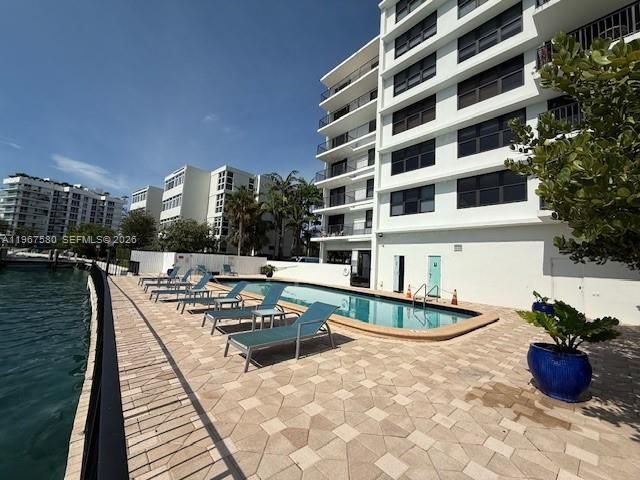 10101 E Bay Harbor Dr, Unit 401, Bay Harbor Islands, FL 33154 Photo