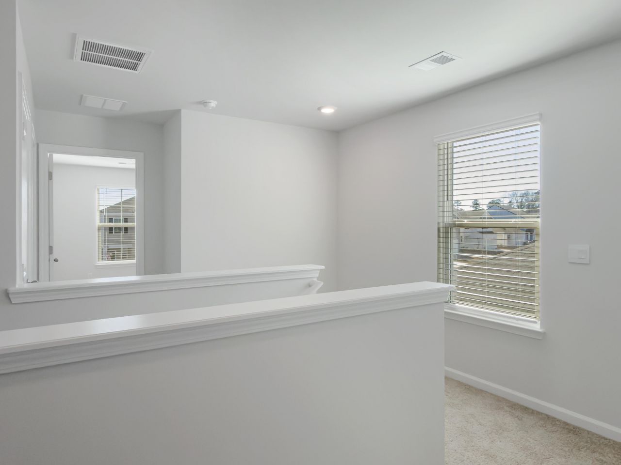 298 Watersglen Drive Photo 12