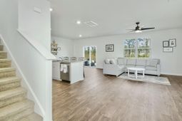 298 Watersglen Drive photo 4