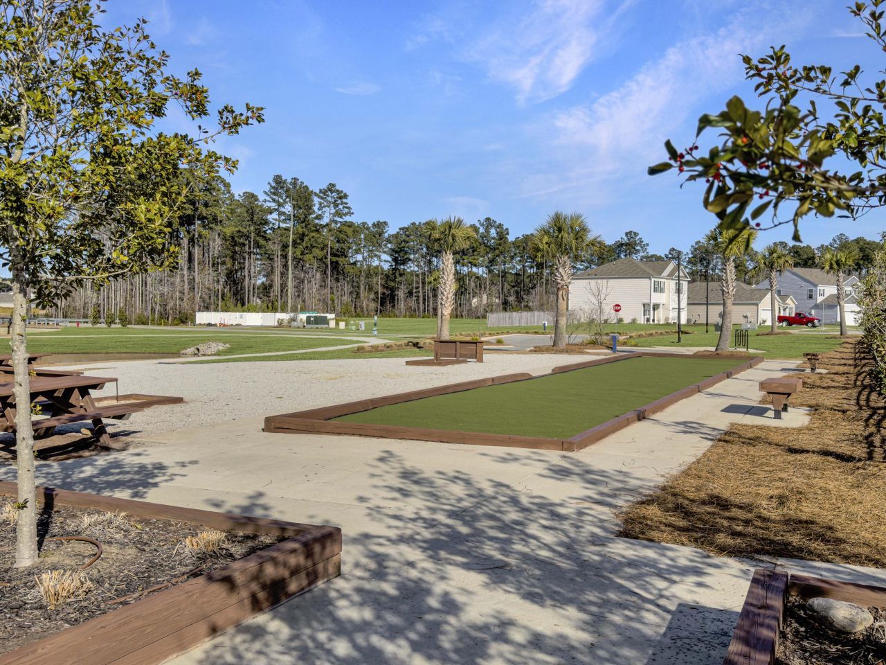 298 Watersglen Drive Photo 32