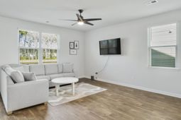 298 Watersglen Drive photo 4