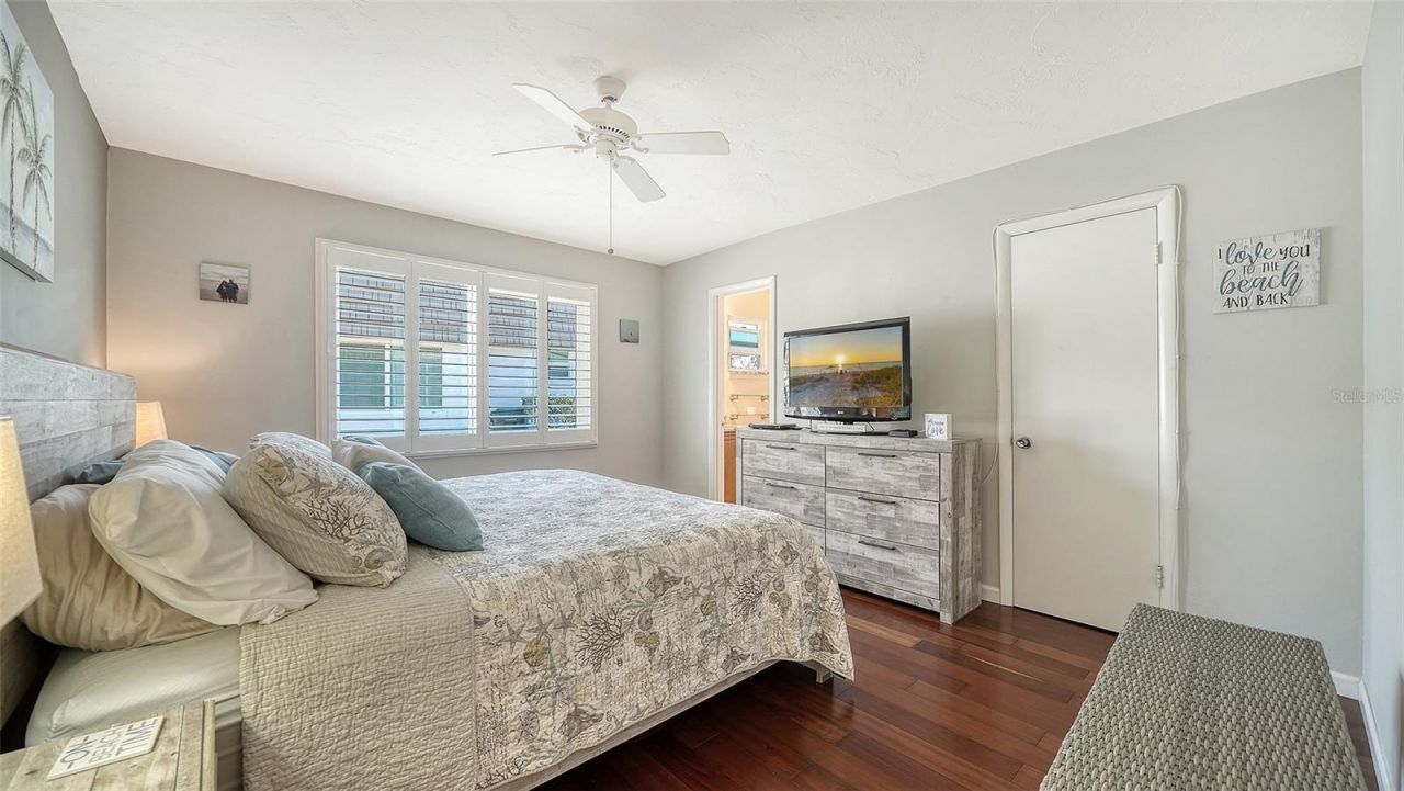 2721 Riverbluff Place, Unit V-50, Sarasota, FL 34231 Photo