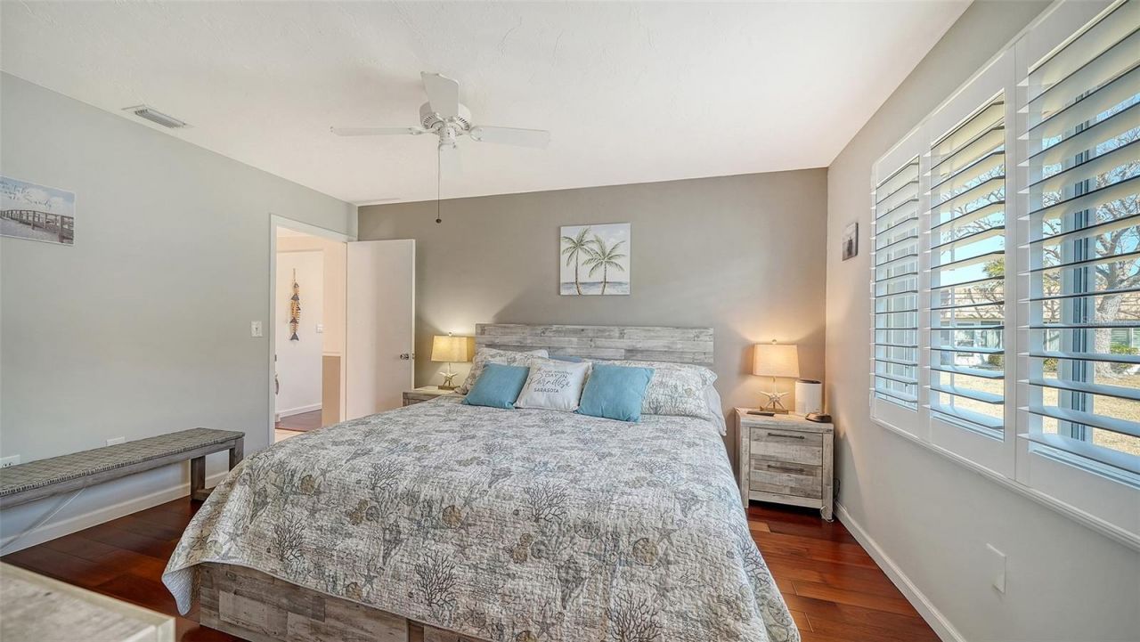 2721 Riverbluff Place, Unit V-50, Sarasota, FL 34231 Photo
