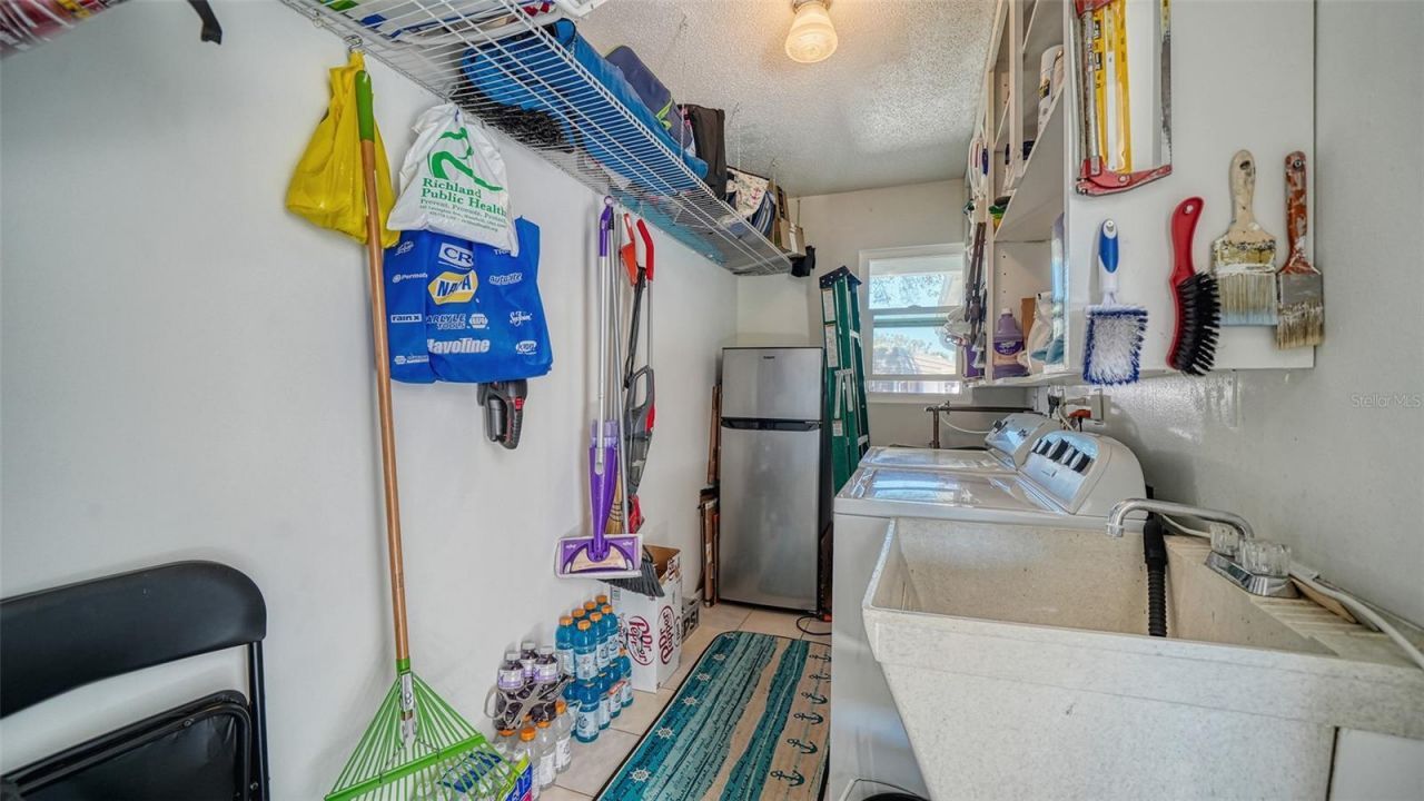2721 Riverbluff Place, Unit V-50, Sarasota, FL 34231 Photo