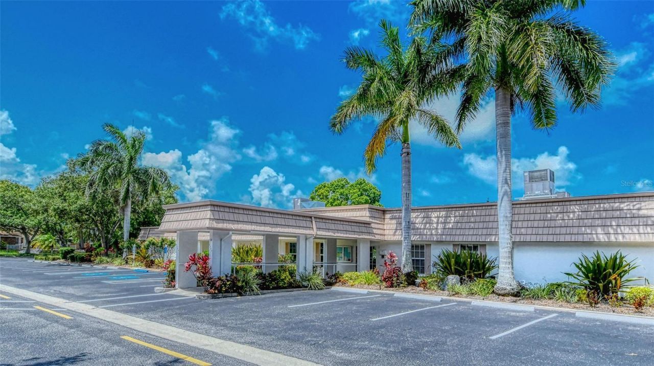 2721 Riverbluff Place, Unit V-50, Sarasota, FL 34231 Photo