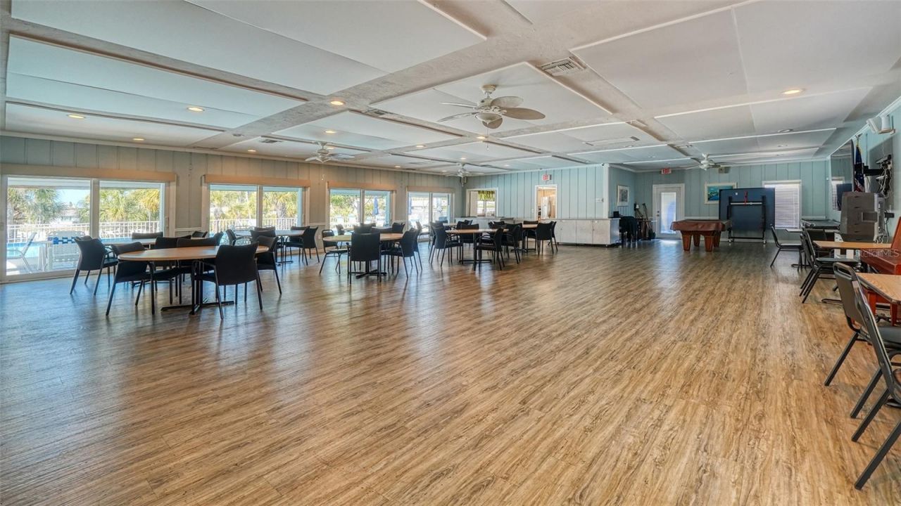 2721 Riverbluff Place, Unit V-50, Sarasota, FL 34231 Photo