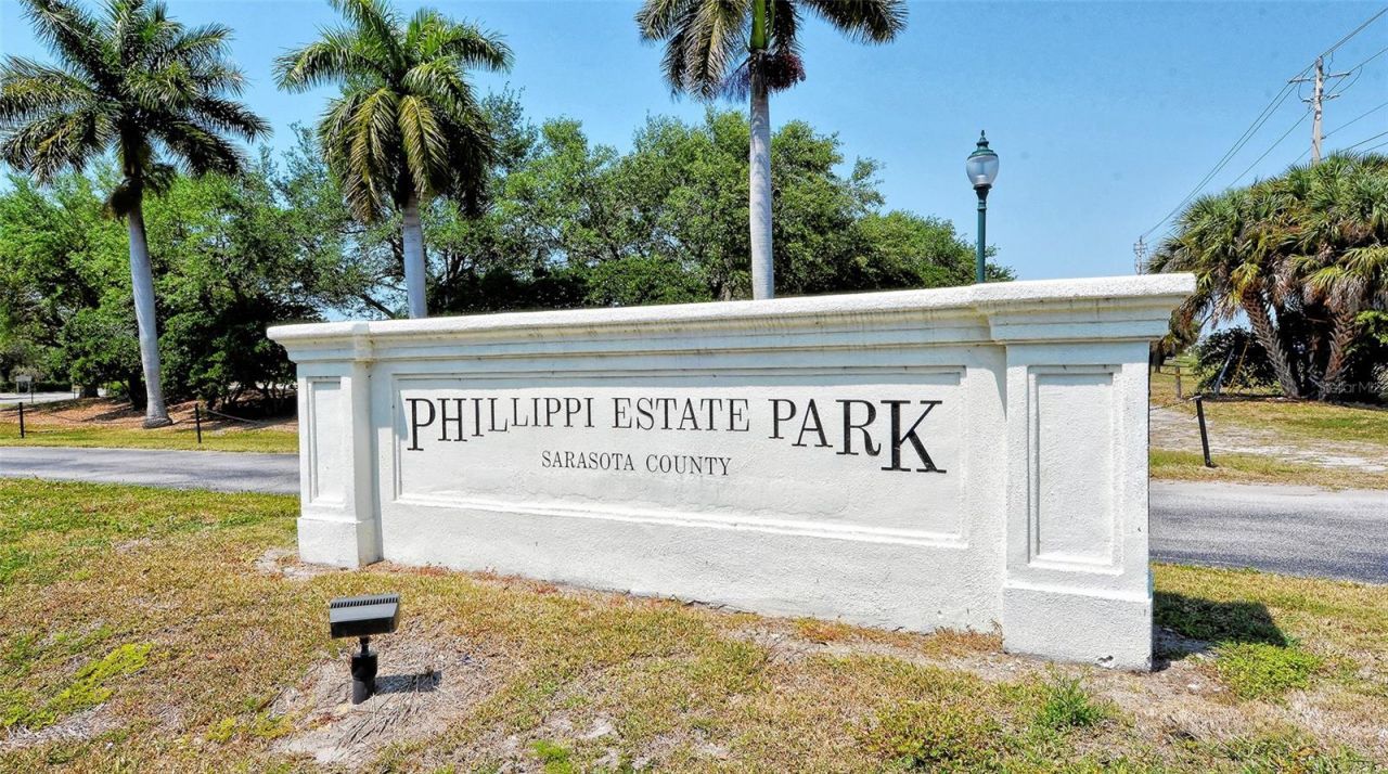2721 Riverbluff Place, Unit V-50, Sarasota, FL 34231 Photo