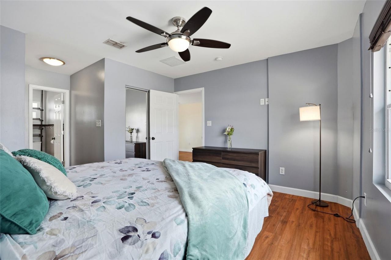 5517 Pershing Street Ne, Saint Petersburg, FL 33703 Photo