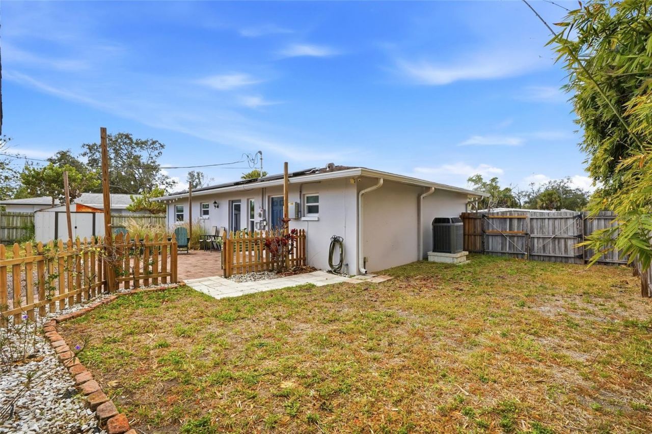 5517 Pershing Street Ne, Saint Petersburg, FL 33703 Photo